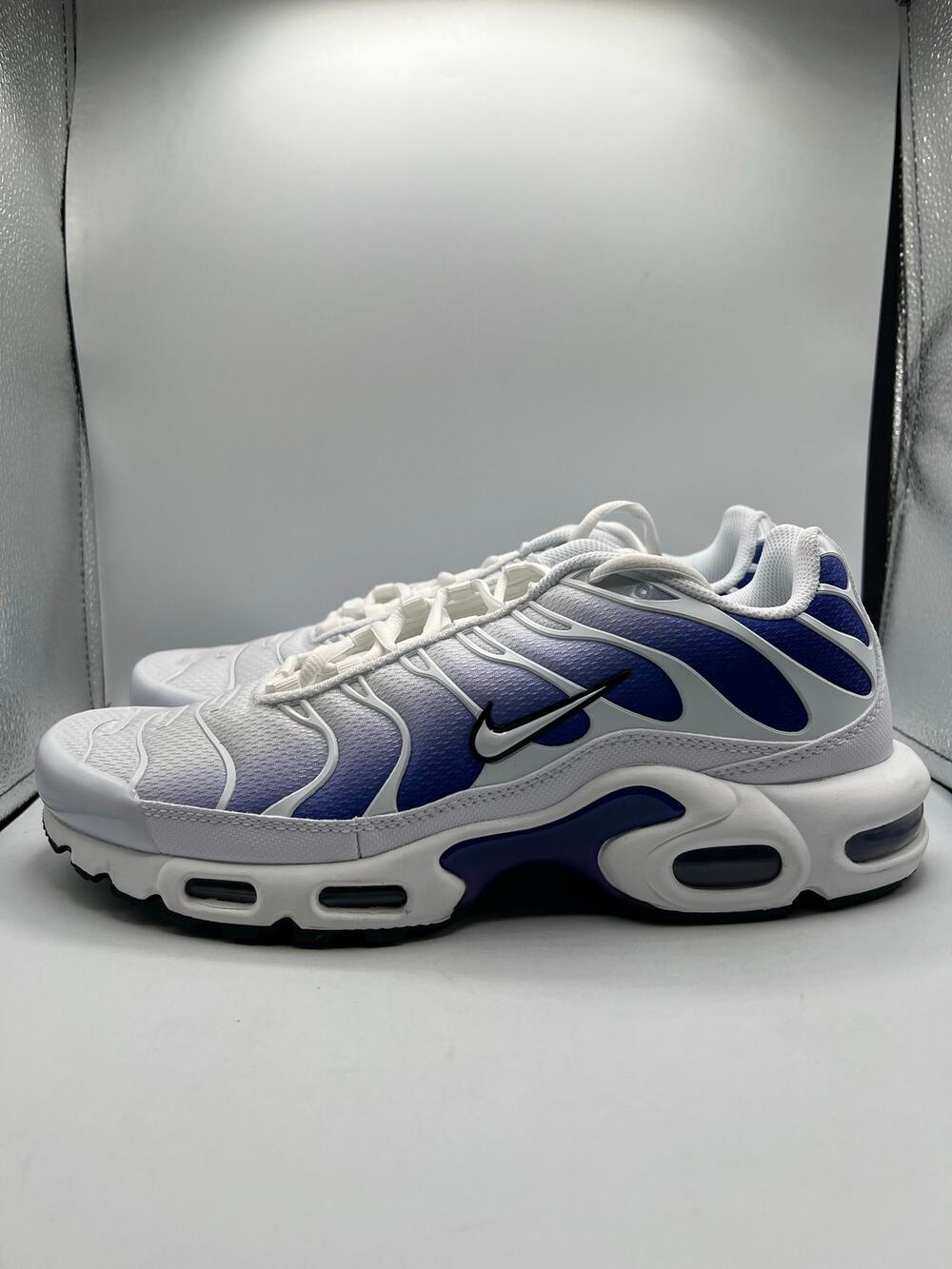 Nike Air Max Plus “White Deep Night” size 10 men’s